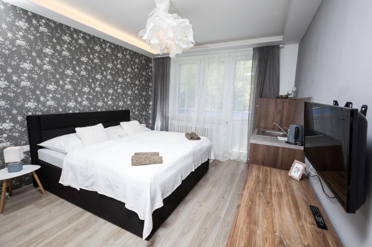 Sting Apartmany Тршинец Экстерьер фото